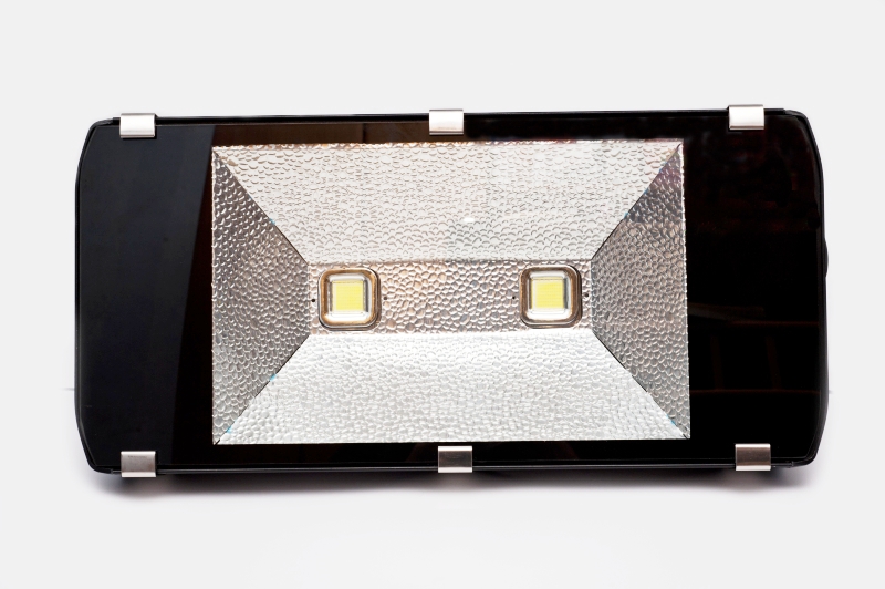 Na�wietlacz LED EL-FL140 140W